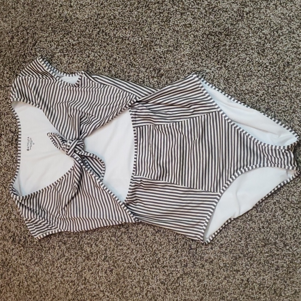 Athleta Lotus Tie Front Swimsuit Size L Tall